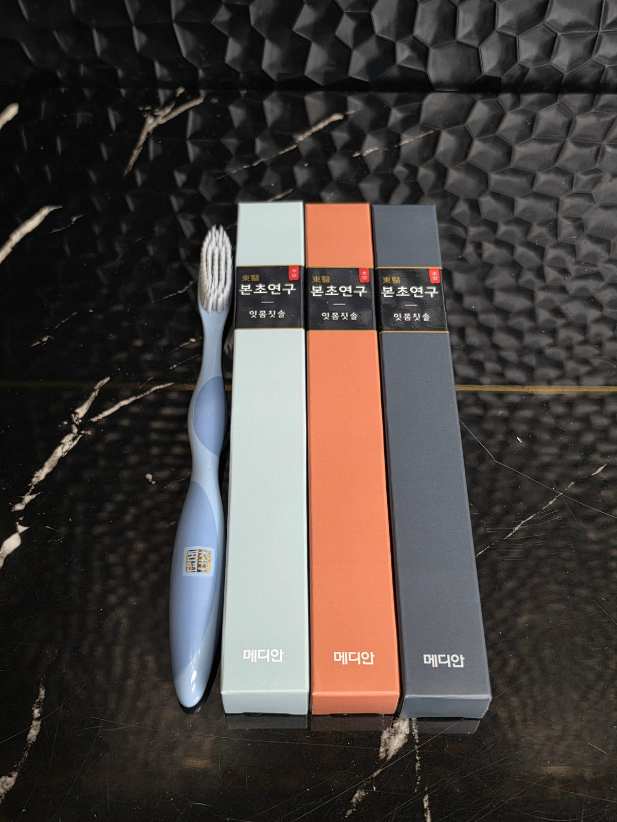 Median | Dongui Boncho Yeongu Toothbrush [4pc] - blushcraft